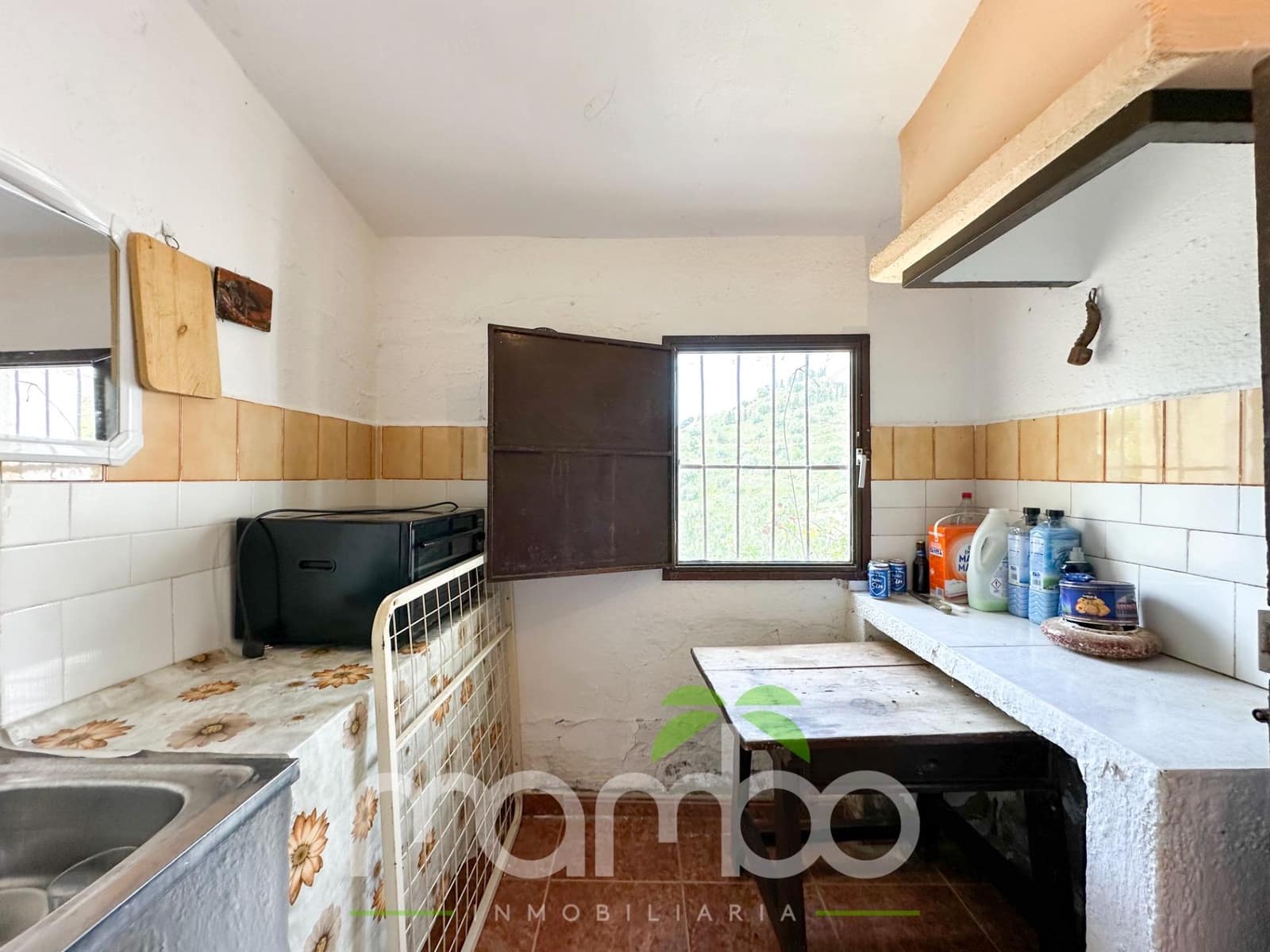 Finca/Casa Rural de 3 habitaciones en Canillas de Aceituno en venta - 199.900 € (Ref: 9484016)