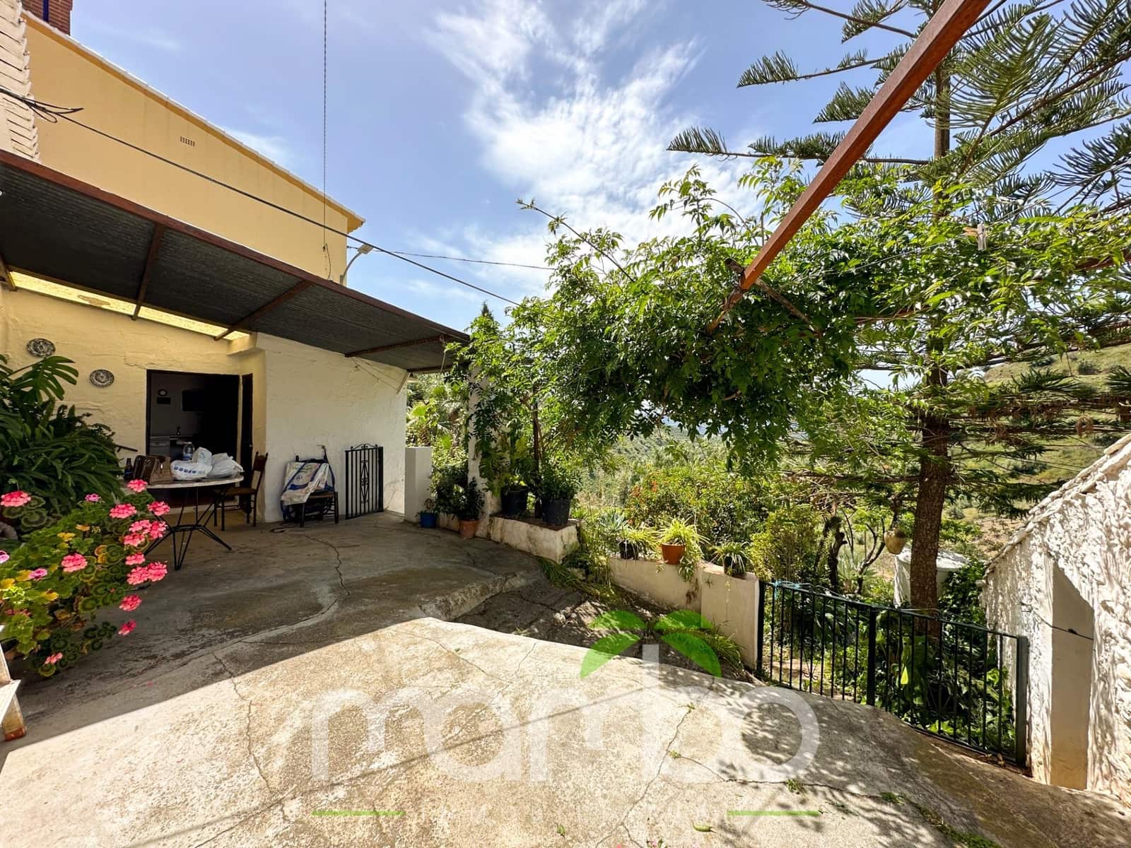 Finca/Casa Rural de 3 habitaciones en Canillas de Aceituno en venta - 199.900 € (Ref: 9484016)