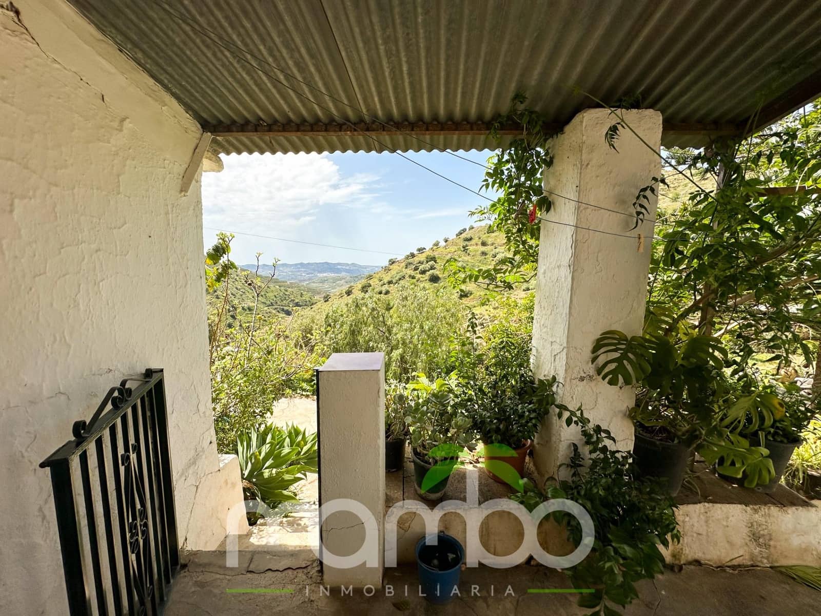 Finca/Casa Rural de 3 habitaciones en Canillas de Aceituno en venta - 199.900 € (Ref: 9484016)