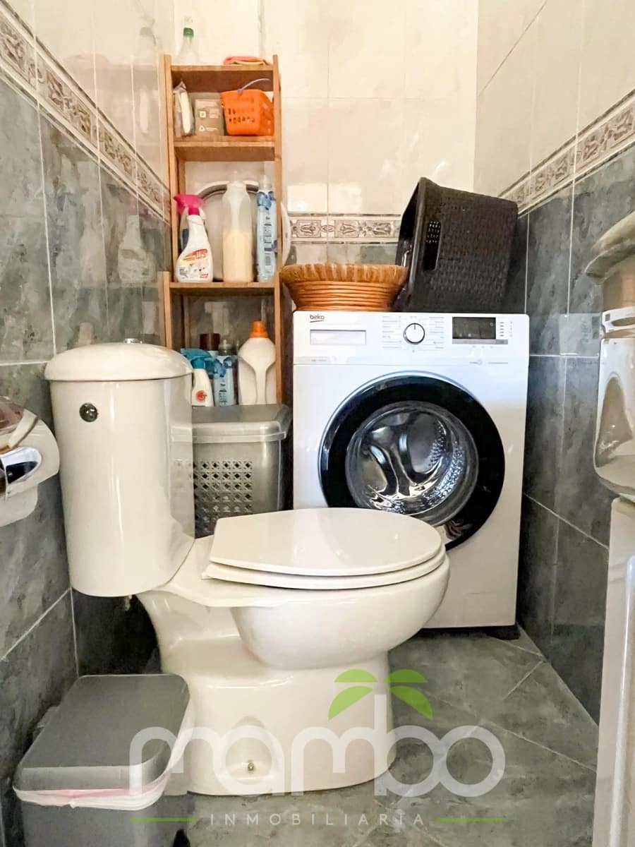 4 soveværelse Rækkehus til salg i Torre del Mar med swimmingpool garage - € 650.000 (Ref: 9484018)