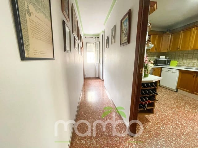 4 soverom Leilighet til salgs i Vélez-Málaga - € 225 000 (Ref: 9484022)