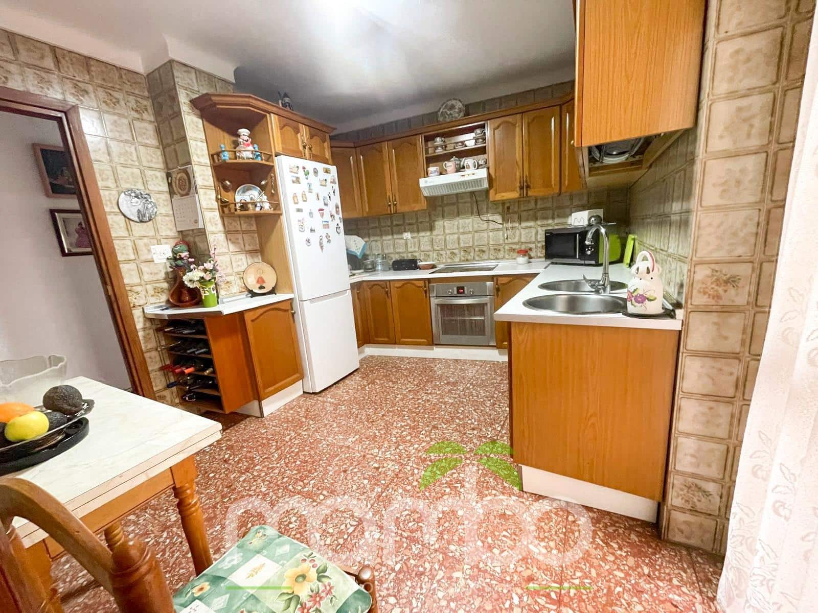 4 bedroom Flat for sale in Velez-Malaga - € 225,000 (Ref: 9484022)