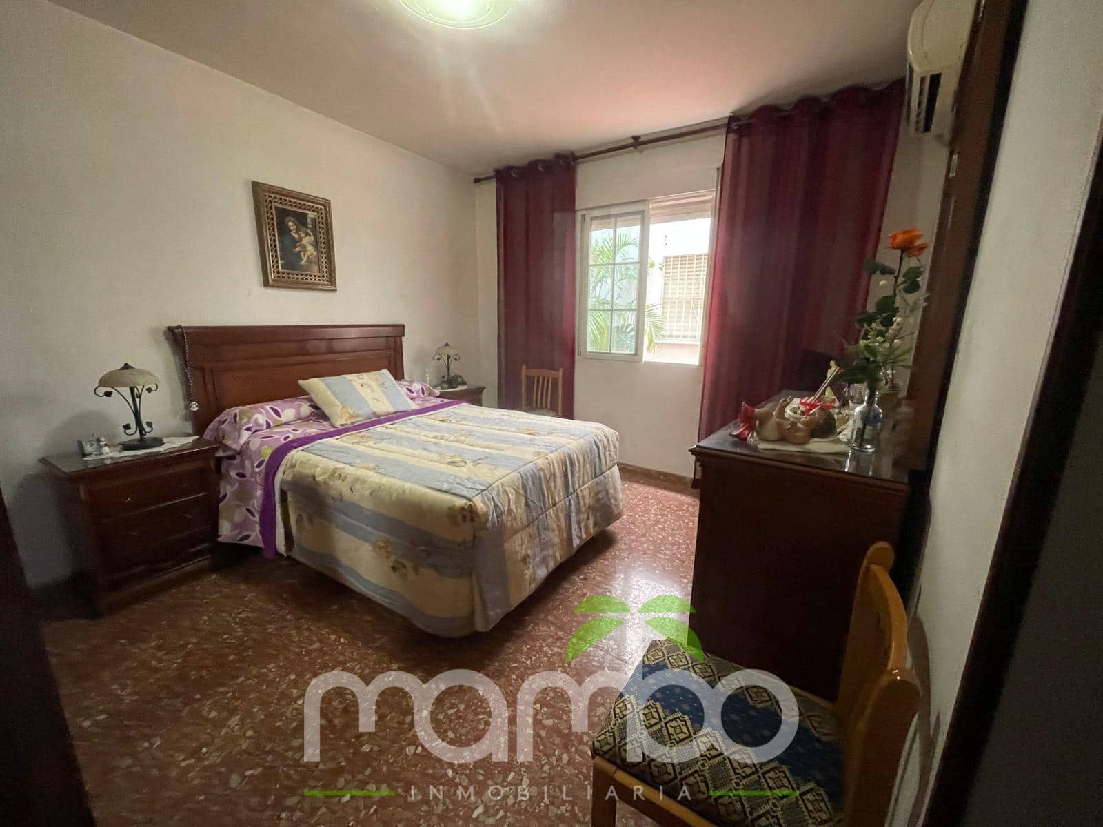 4 bedroom Flat for sale in Velez-Malaga - € 225,000 (Ref: 9484022)