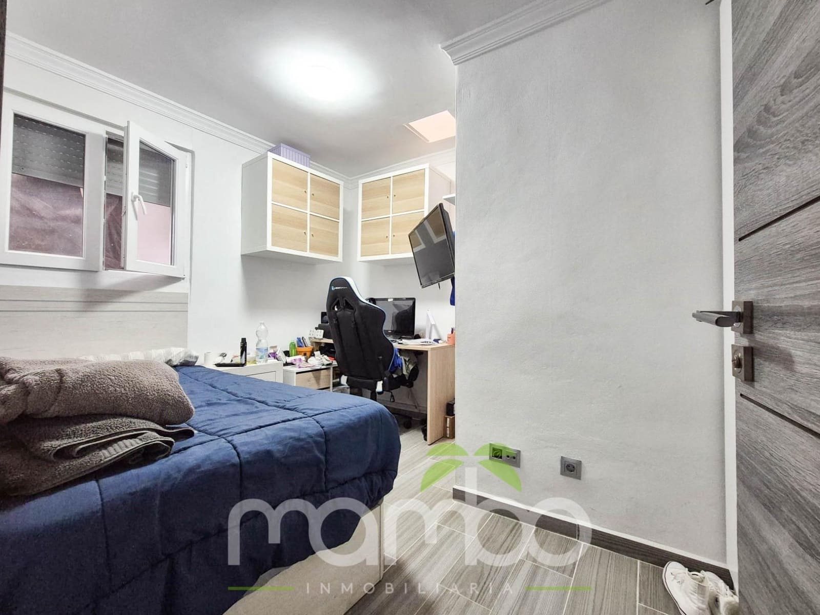 2 bedroom Townhouse for sale in Velez-Malaga with garage - € 270,000 (Ref: 9484023)