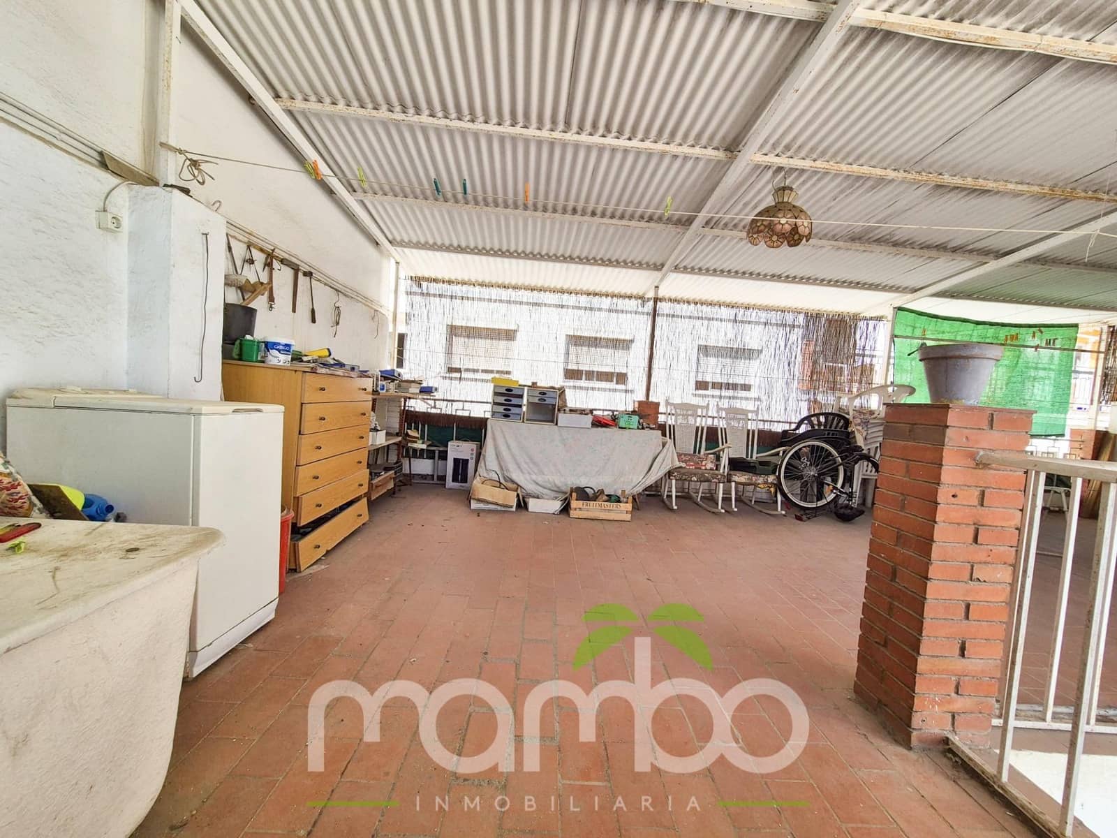 5 bedroom Villa for sale in Torre del Mar with garage - € 430,000 (Ref: 9484025)