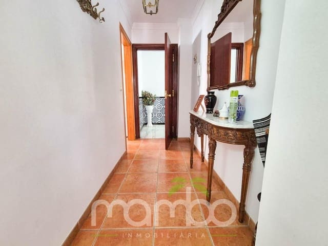 Pareado de 3 habitaciones en Vélez-Málaga en venta con garaje - 330.000 € (Ref: 9484027)