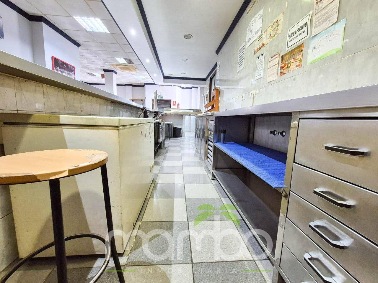 Pareado de 3 habitaciones en Vélez-Málaga en venta con garaje - 330.000 € (Ref: 9484027)