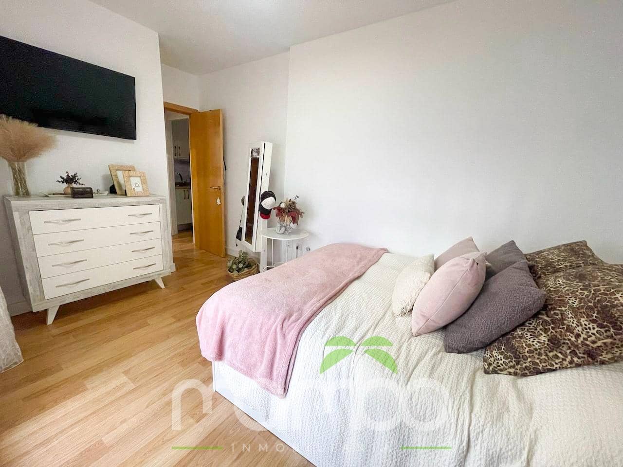 3 bedroom Flat for sale in Torre del Mar - € 310,000 (Ref: 9484028)