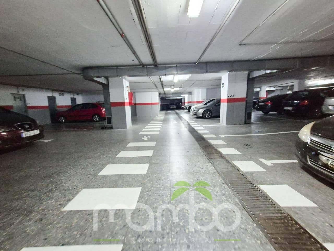 Garage for sale in Velez-Malaga - € 16,000 (Ref: 9484029)