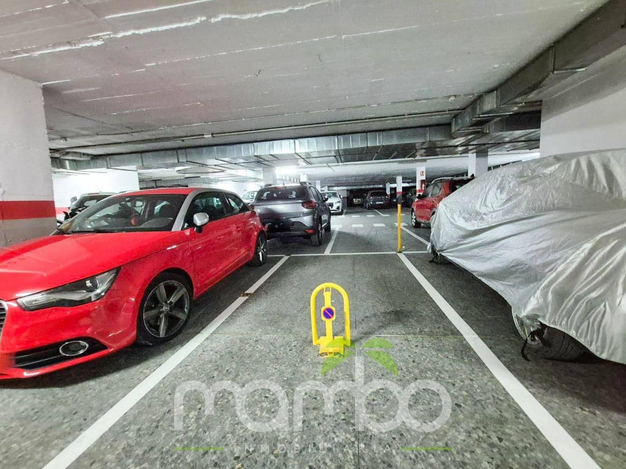 Garage for sale in Velez-Malaga - € 16,000 (Ref: 9484029)