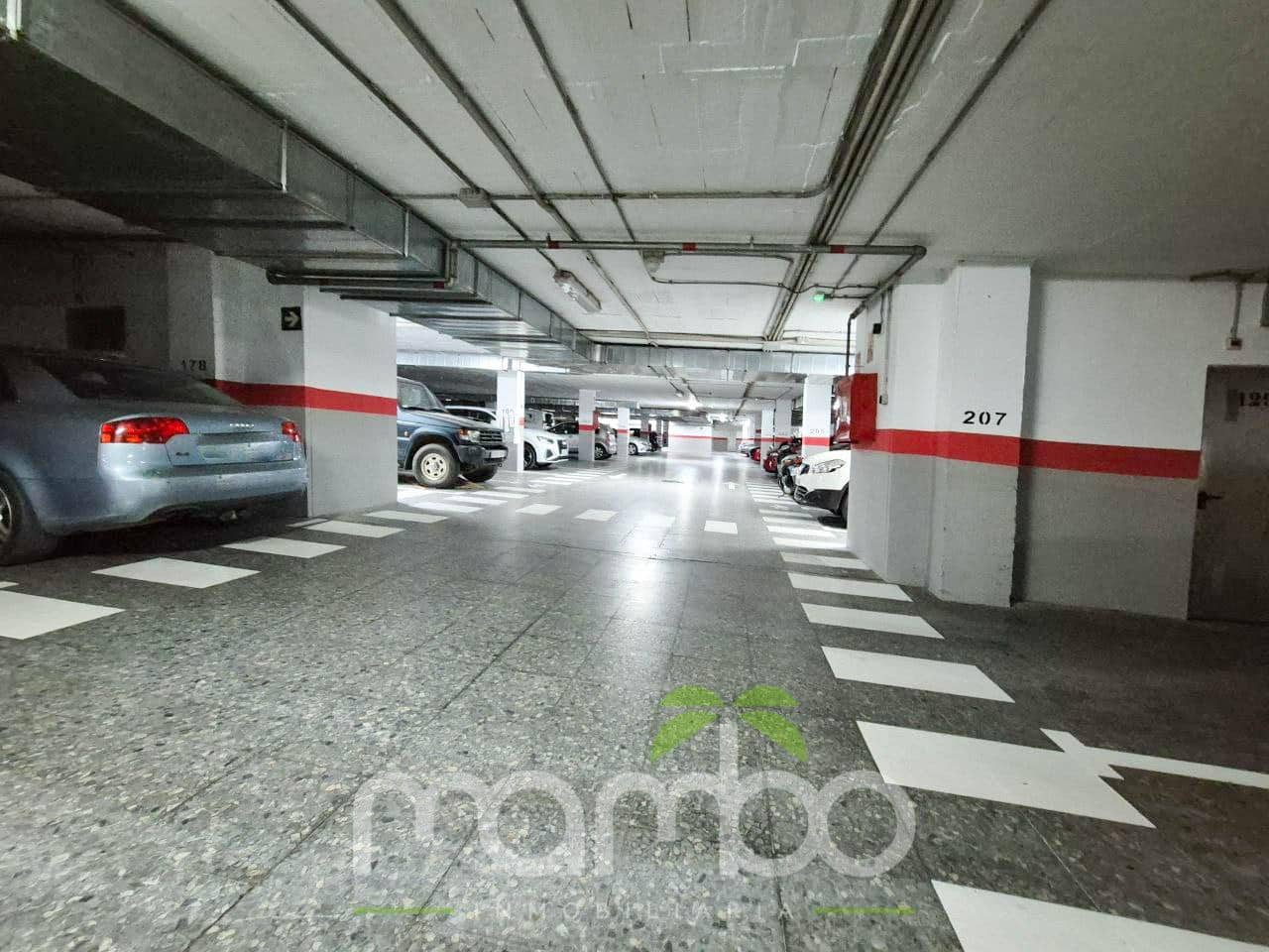 Garage for sale in Velez-Malaga - € 16,000 (Ref: 9484029)