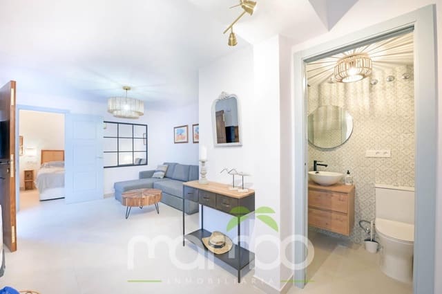 2 soveværelse Rækkehus til salg i Caleta de Vélez, Vélez-Málaga - € 349.995 (Ref: 9484030)