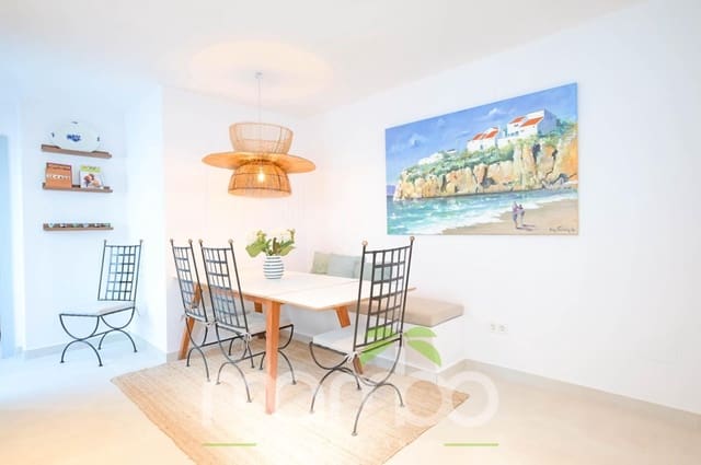 2 soveværelse Rækkehus til salg i Caleta de Vélez, Vélez-Málaga - € 349.995 (Ref: 9484030)