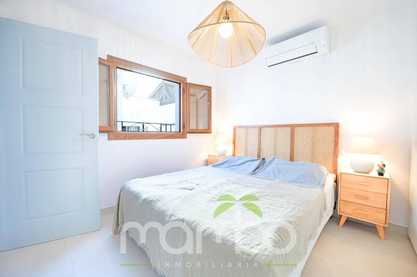 2 soveværelse Rækkehus til salg i Caleta de Velez - € 349.995 (Ref: 9484030)