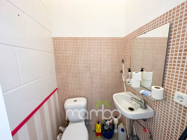 Kommersiell til salgs i Caleta de Vélez, Vélez-Málaga - € 300 000 (Ref: 9484031)