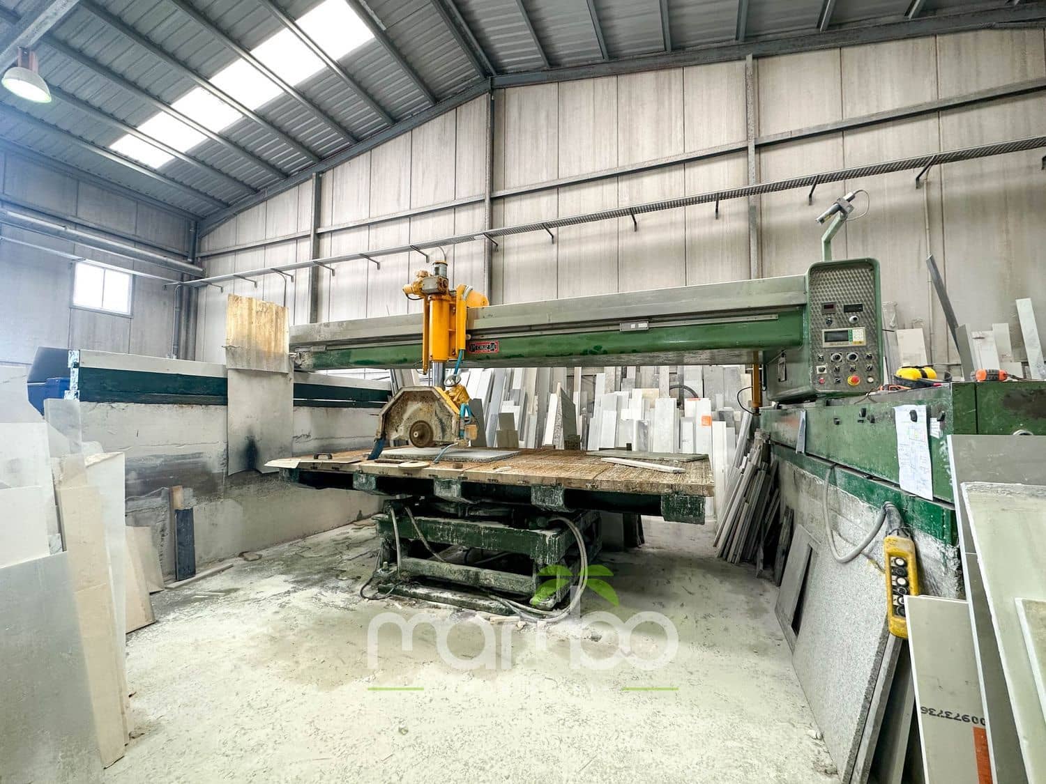 Komercyjne na sprzedaż w Velez-Malaga - 549 000 € (Ref: 9484032)