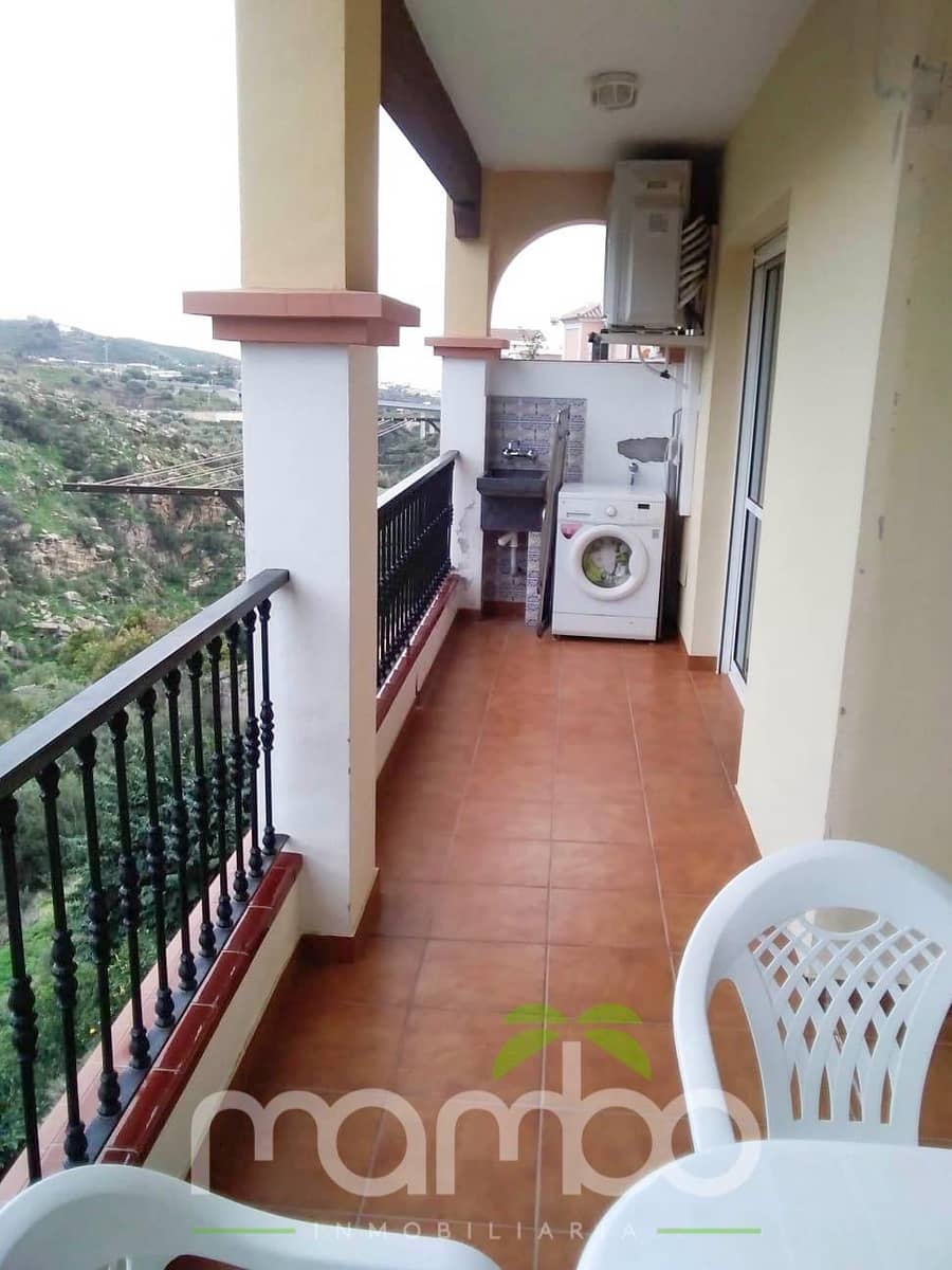 3 bedroom Flat for sale in Torrox - € 215,000 (Ref: 9484034)