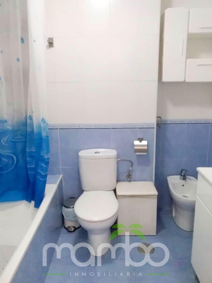 3 bedroom Flat for sale in Torrox - € 215,000 (Ref: 9484034)