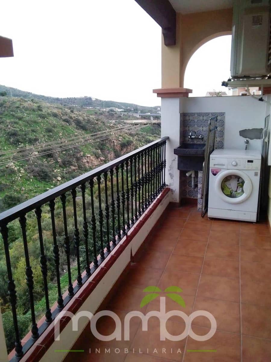 3 bedroom Flat for sale in Torrox - € 215,000 (Ref: 9484034)