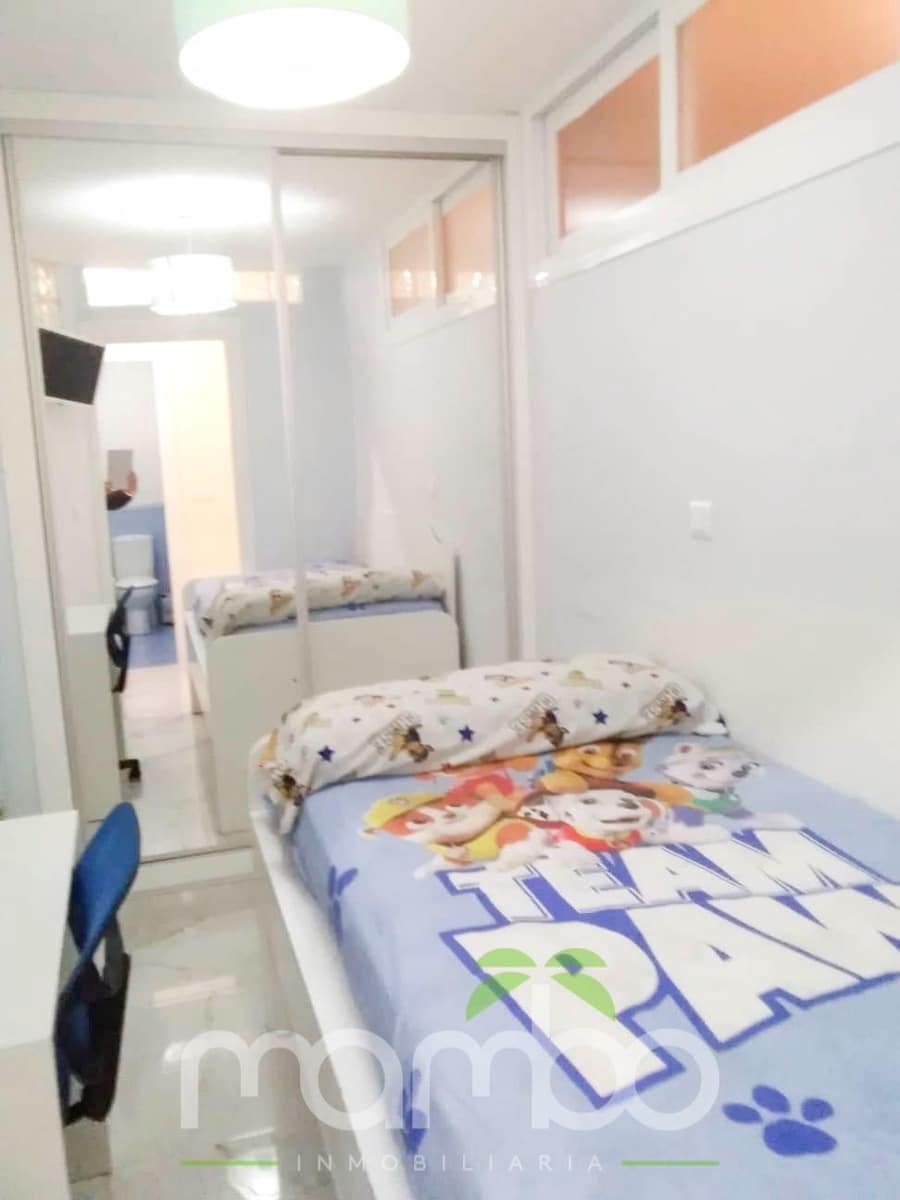 3 bedroom Flat for sale in Torrox - € 215,000 (Ref: 9484034)