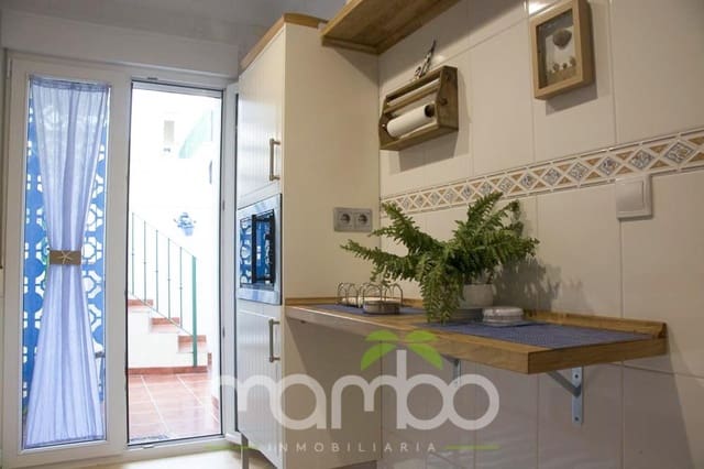 4 slaapkamer Rijtjeshuis te koop in Chilches, Vélez-Málaga met garage - € 490.000 (Ref: 9495382)