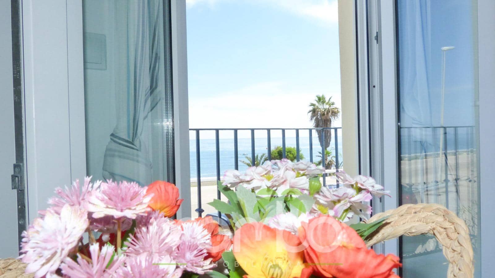 4 slaapkamer Rijtjeshuis te koop in Chilches met garage - € 490.000 (Ref: 9495382)