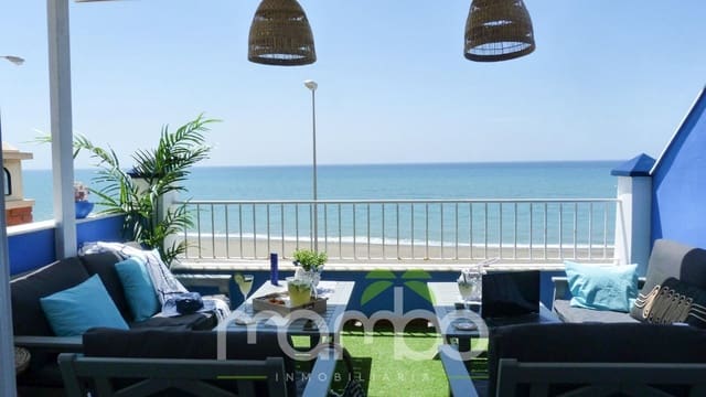 4 slaapkamer Rijtjeshuis te koop in Chilches, Vélez-Málaga met garage - € 490.000 (Ref: 9495382)