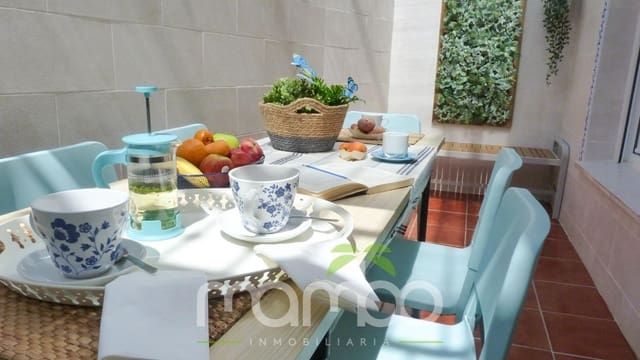 4 slaapkamer Rijtjeshuis te koop in Chilches, Vélez-Málaga met garage - € 490.000 (Ref: 9495382)