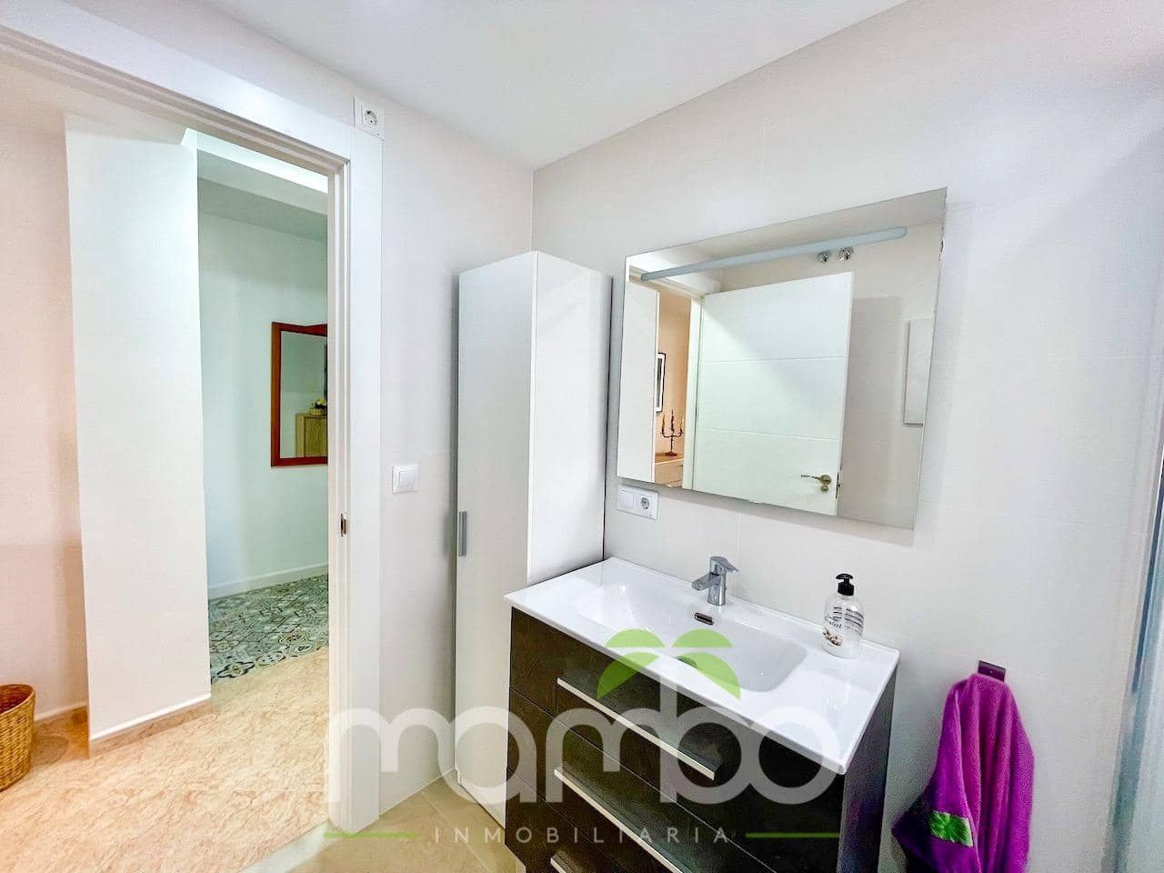 Piso de 2 habitaciones en Torre del Mar en venta con piscina - 250.000 € (Ref: 9497504)