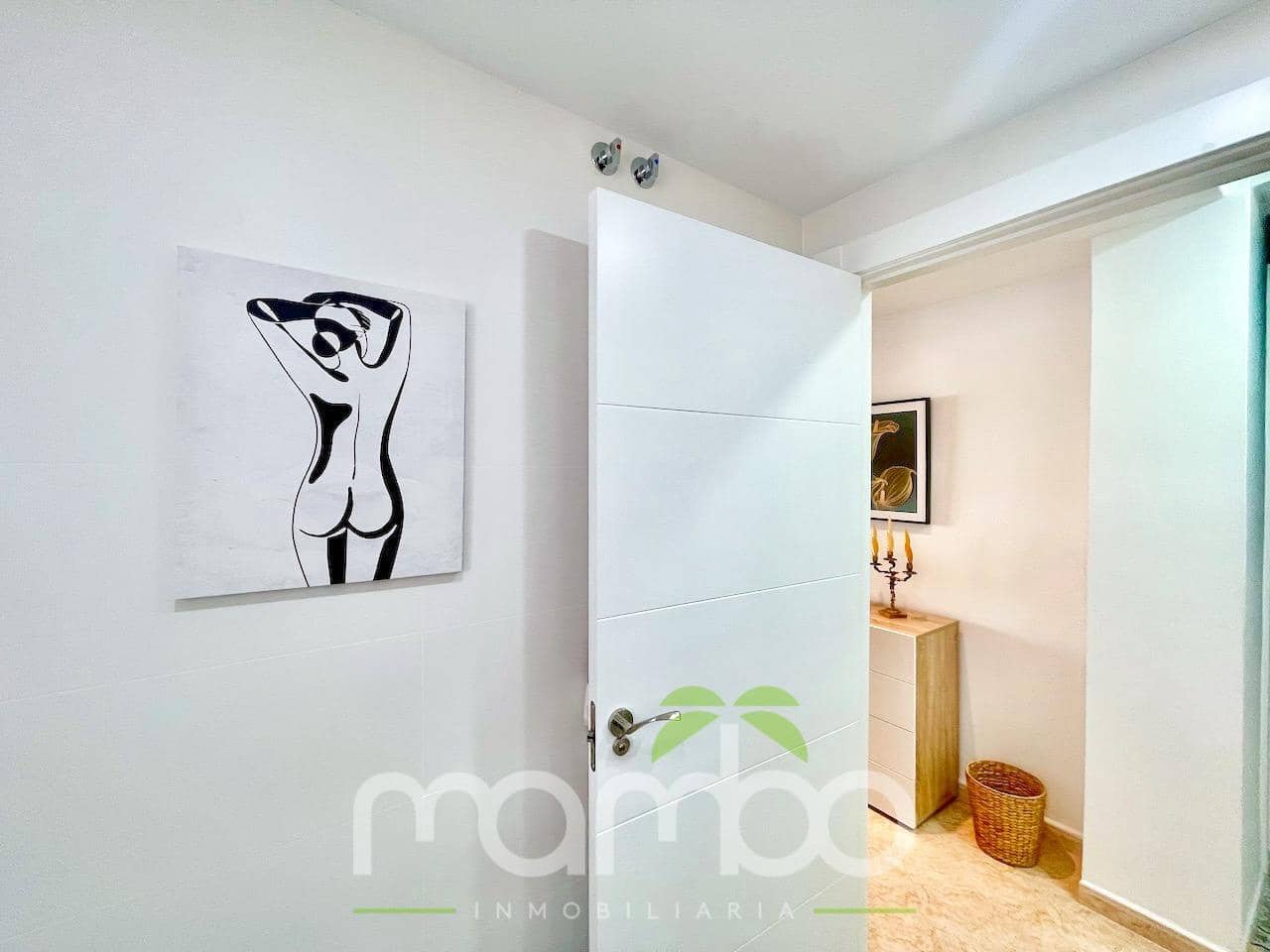 Piso de 2 habitaciones en Torre del Mar en venta con piscina - 250.000 € (Ref: 9497504)