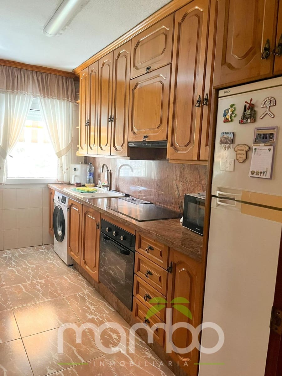 3 soverom Leilighet til salgs i Torre del Mar med svømmebasseng - € 345 000 (Ref: 9502462)