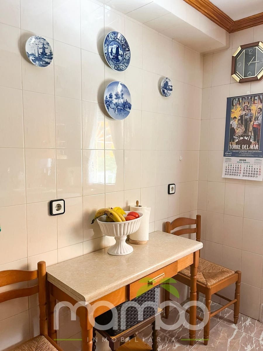 3 soverom Leilighet til salgs i Torre del Mar med svømmebasseng - € 345 000 (Ref: 9502462)