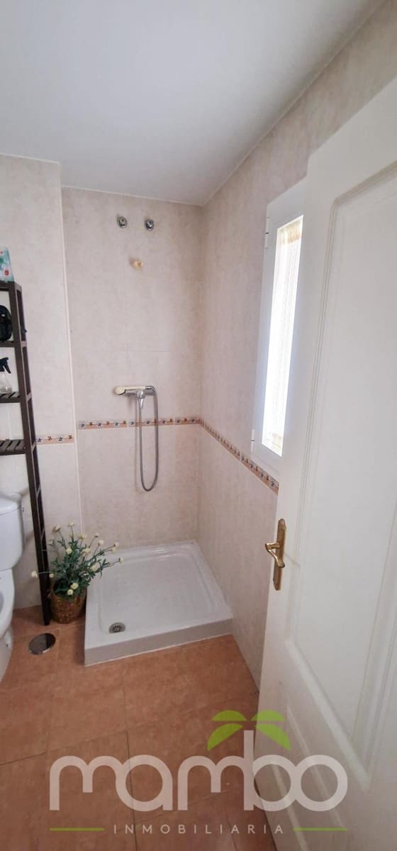 4 camera da letto Villetta Bifamiliare in vendita in Torre del Mar con piscina garage - 485.000 € (Rif: 9513493)