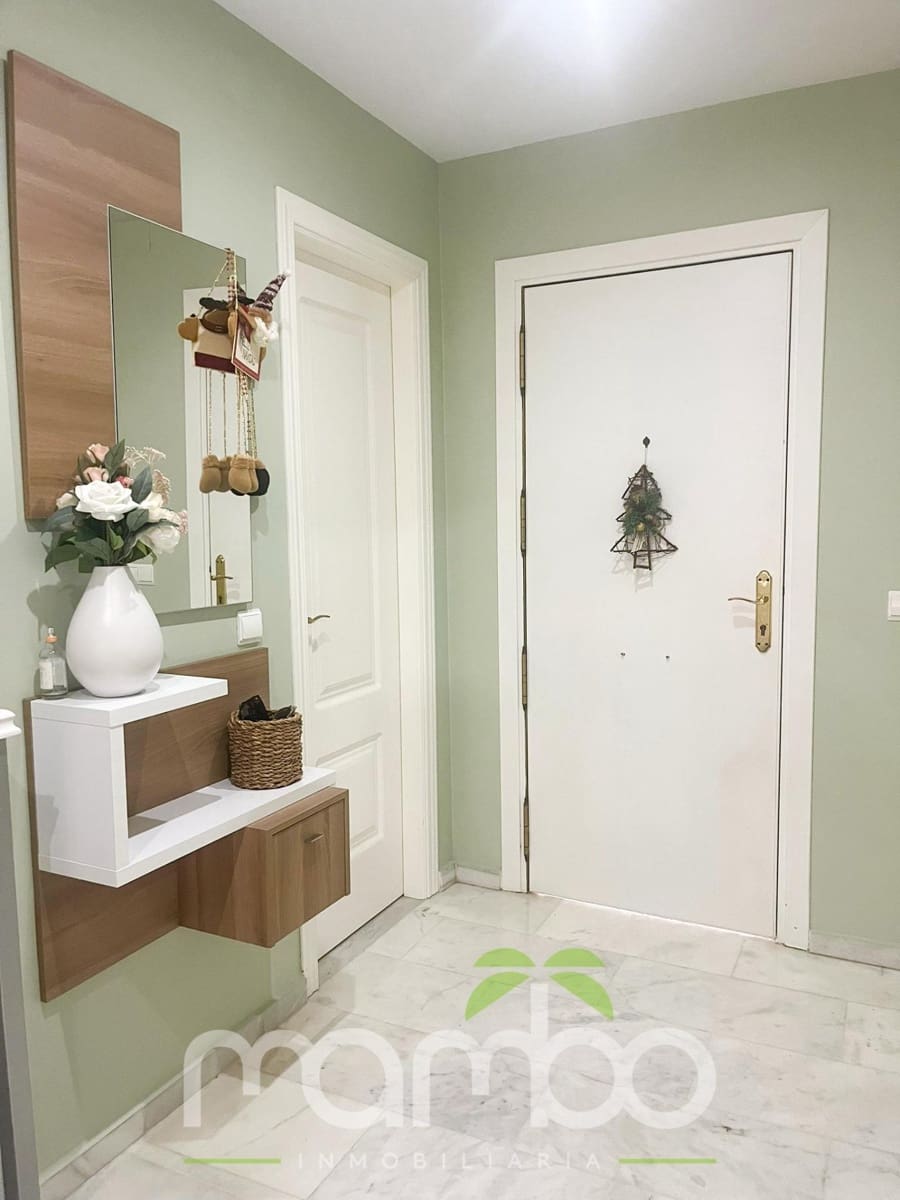 4 camera da letto Villetta Bifamiliare in vendita in Torre del Mar con piscina garage - 485.000 € (Rif: 9513493)