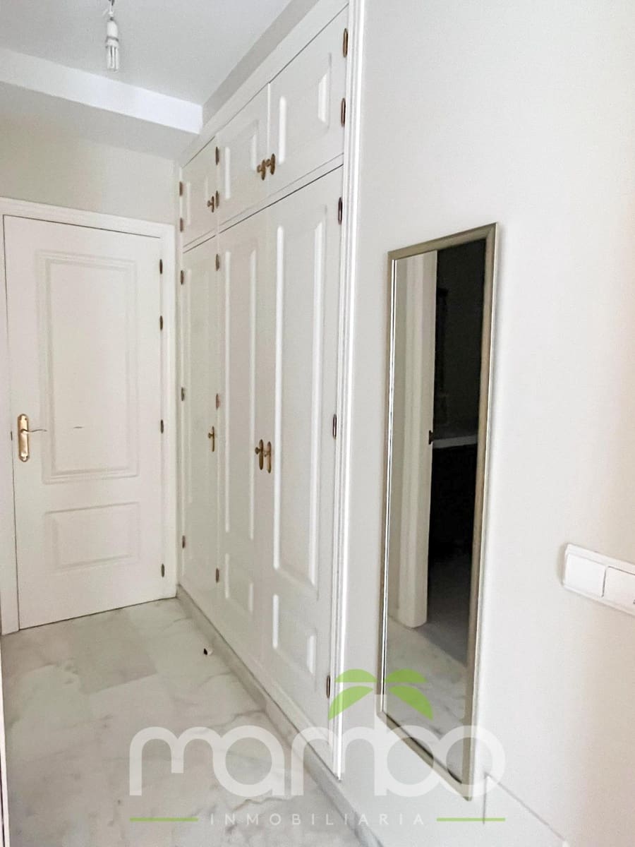 4 camera da letto Villetta Bifamiliare in vendita in Torre del Mar con piscina garage - 485.000 € (Rif: 9513493)