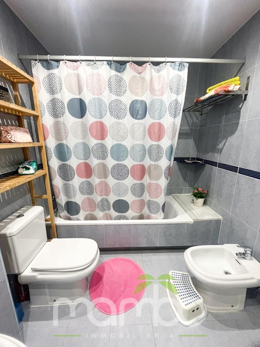 4 camera da letto Villetta Bifamiliare in vendita in Torre del Mar con piscina garage - 485.000 € (Rif: 9513493)