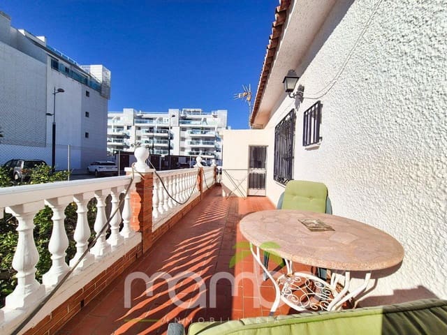 3 makuuhuone Huvila myytävänä paikassa Torrox-Costa, Torrox - 720 000 € (Ref: 9527992)