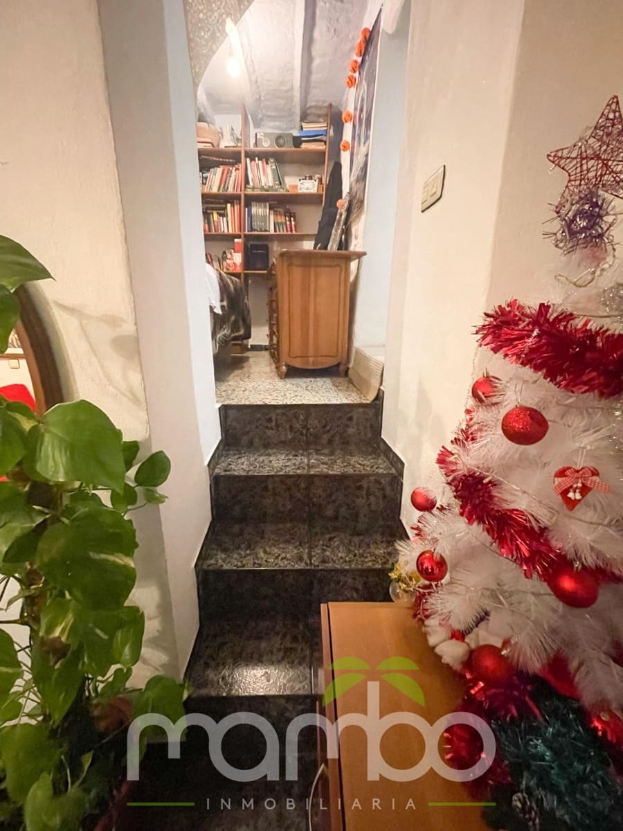 3 slaapkamer Huis te koop in Canillas de Aceituno - € 114.000 (Ref: 9530802)