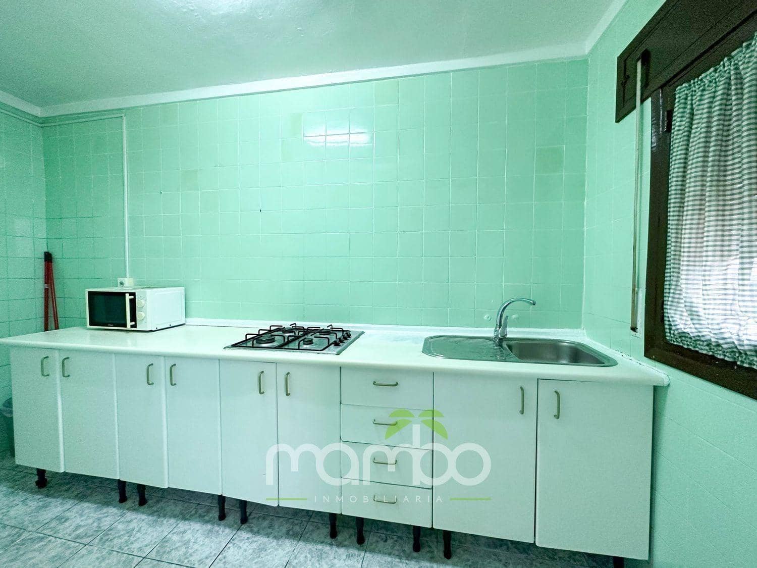 3 bedroom Villa for sale in Algarrobo - € 650,000 (Ref: 9543768)