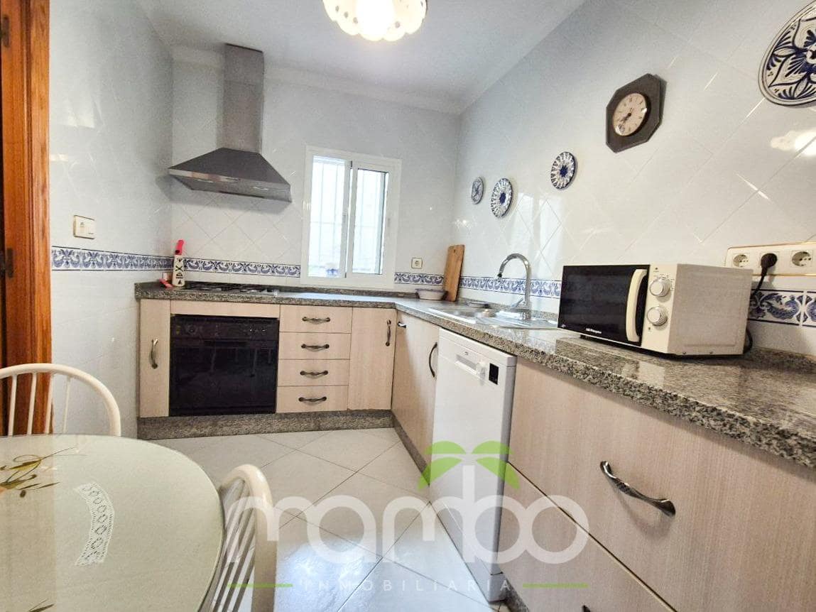 4 sovrum Radhus till salu i Velez-Malaga - 204 900 € (Ref: 9551668)