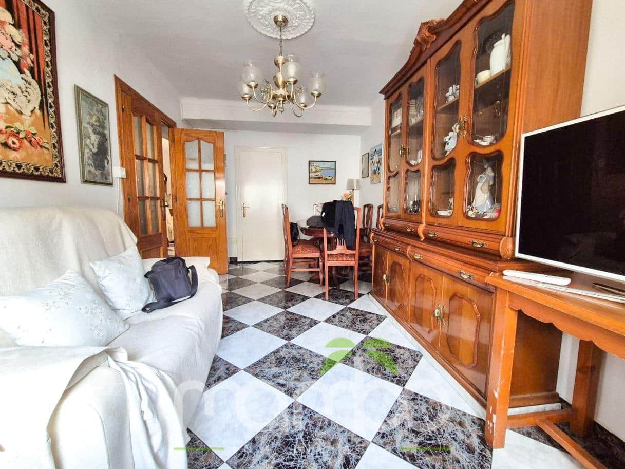 4 sovrum Radhus till salu i Velez-Malaga - 204 900 € (Ref: 9551668)