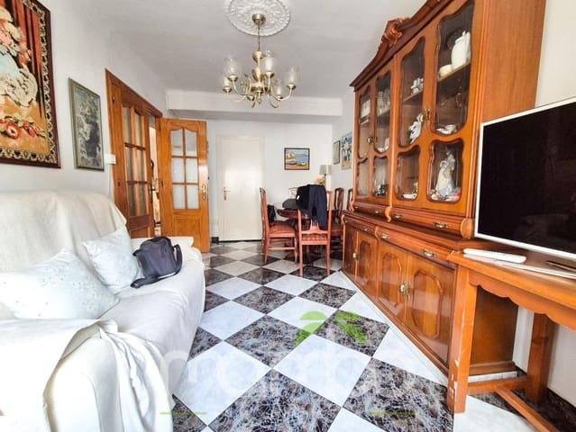 4 sovrum Radhus till salu i Vélez-Málaga - 204 900 € (Ref: 9551668)