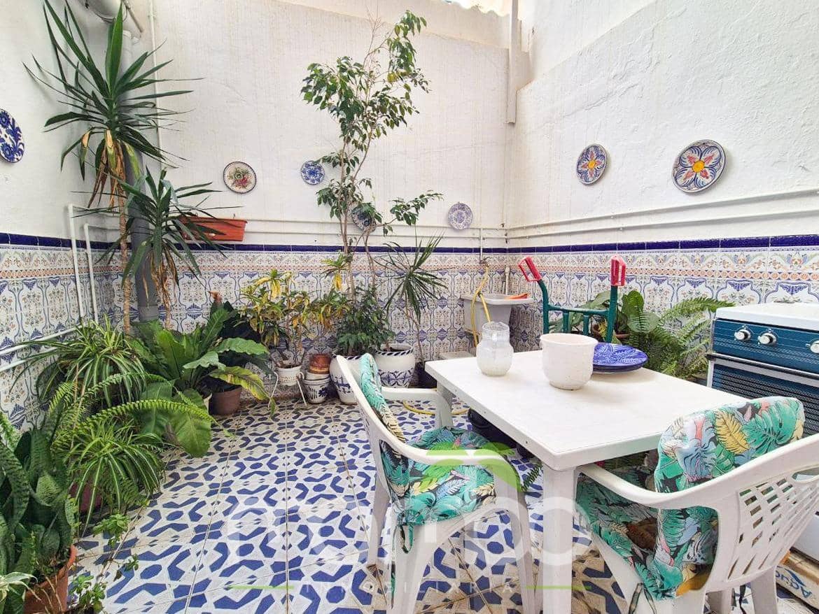 4 sovrum Radhus till salu i Velez-Malaga - 204 900 € (Ref: 9551668)