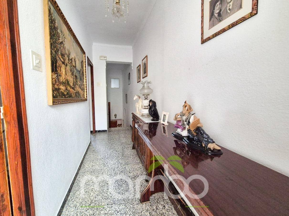 4 sovrum Radhus till salu i Velez-Malaga - 204 900 € (Ref: 9551668)