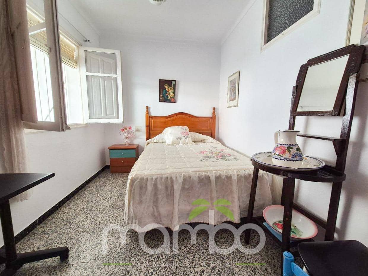 4 sovrum Radhus till salu i Velez-Malaga - 204 900 € (Ref: 9551668)