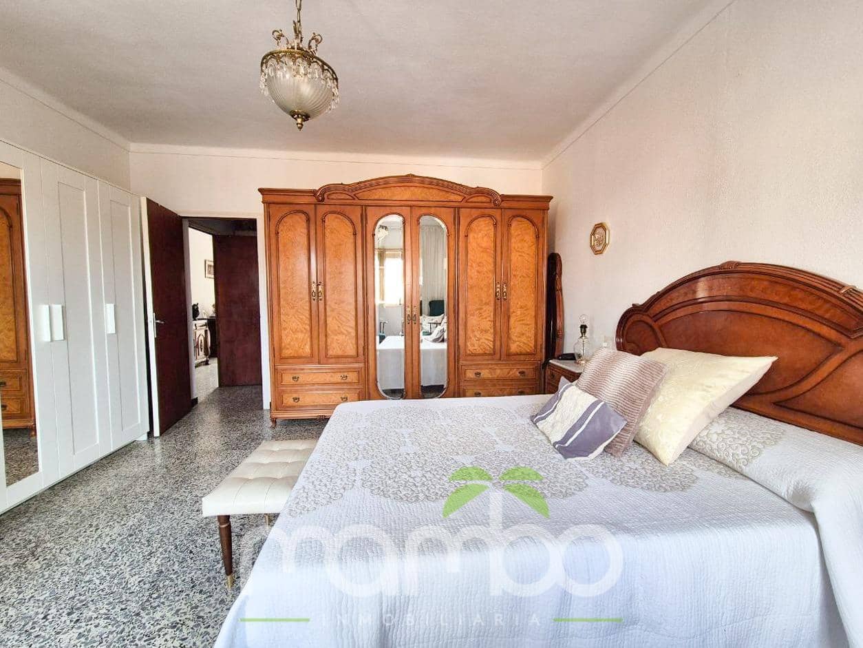 4 sovrum Radhus till salu i Velez-Malaga - 204 900 € (Ref: 9551668)