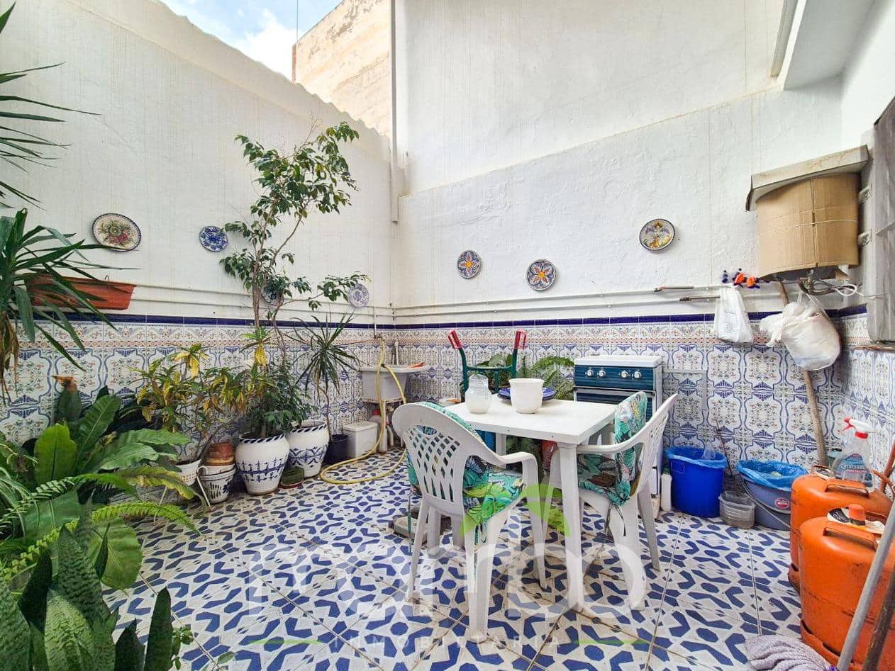 4 sovrum Radhus till salu i Velez-Malaga - 204 900 € (Ref: 9551668)