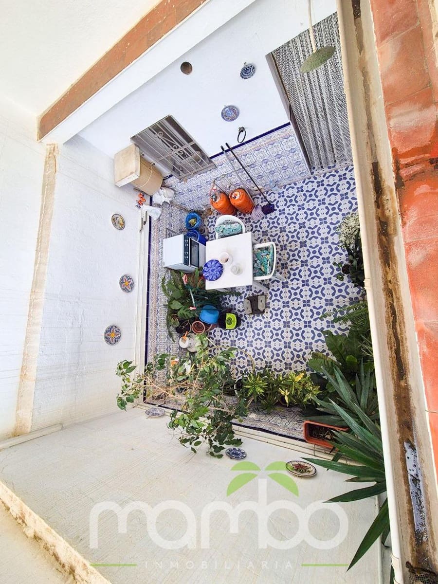 4 sovrum Radhus till salu i Velez-Malaga - 204 900 € (Ref: 9551668)