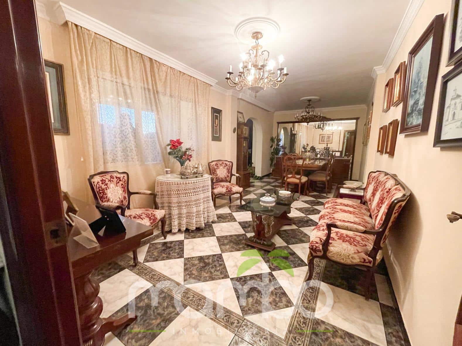 6 makuuhuone Asunto myytävänä paikassa Velez-Malaga - 360 000 € (Ref: 9555974)