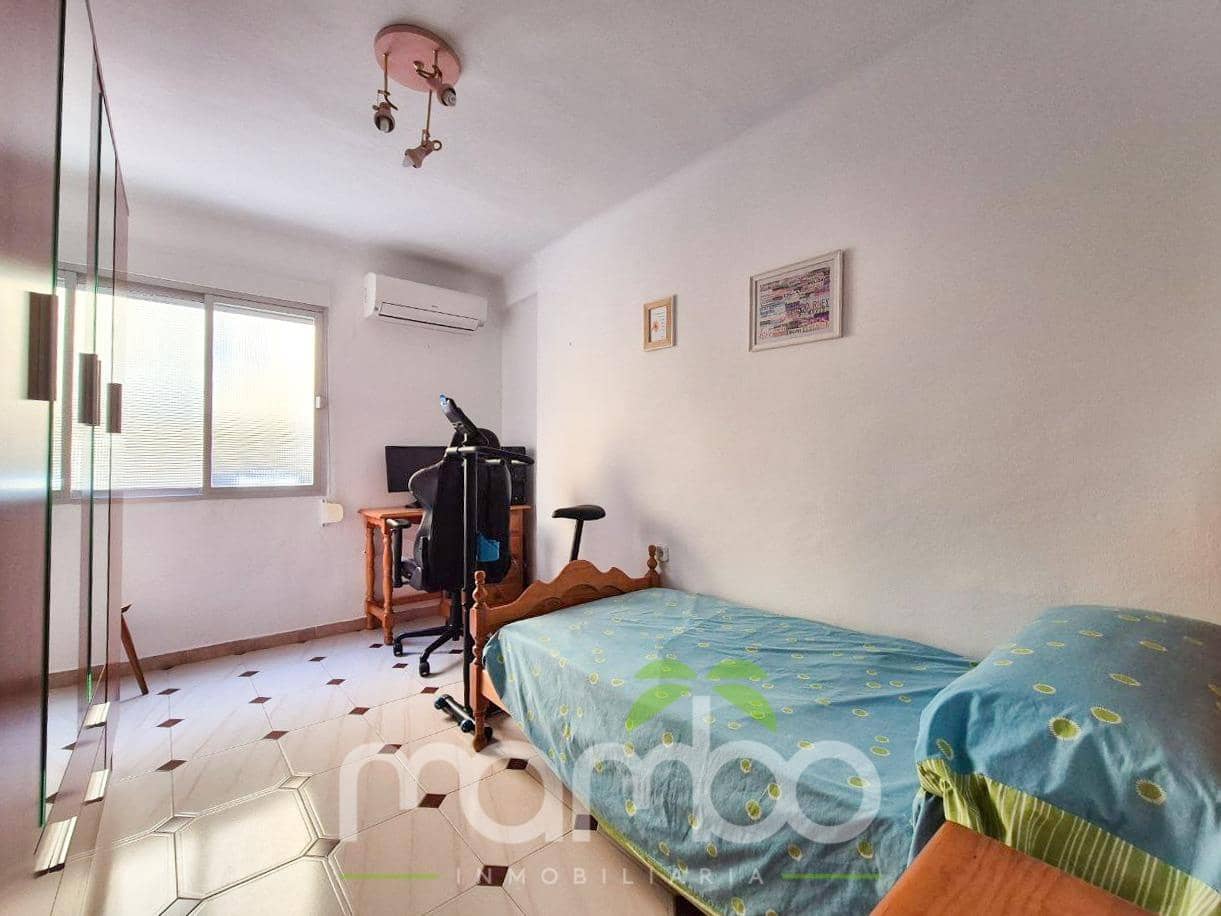 3 sypialnia Mieszkanie na sprzedaż w Velez-Malaga - 210 000 € (Ref: 9568792)